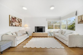 3-Bed Family Haven with Garden & BBQ Area